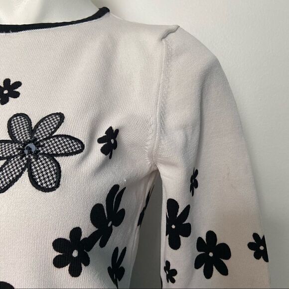 Alfred Dunner Floral Mod 60s style sweater flower power - Picture 7 of 13